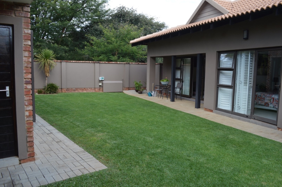 3 Bedroom Property for Sale in Wilkoppies North West